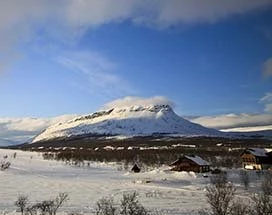 thumb-cabin-kilpis-lapland-outside