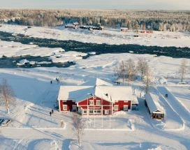 kukkolaforsen-hoofdgebouw-drone-thumb
