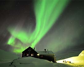 bjorkliden-overnachting-laktatjakko-lodge