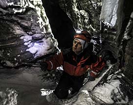 bjorkliden-cave
