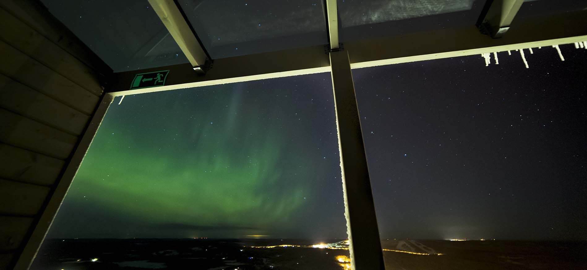 midweek-aurora-view-suites-header