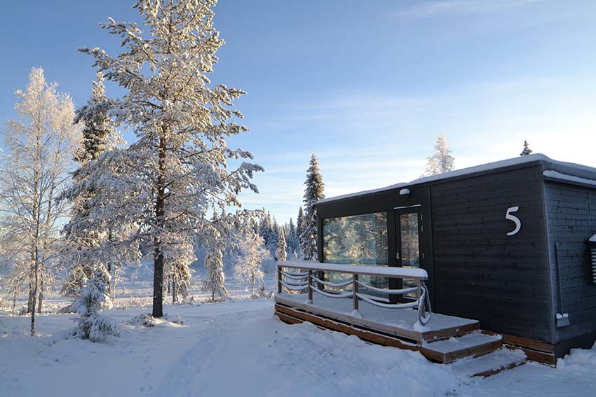 Weekend Iisakki Glass Village