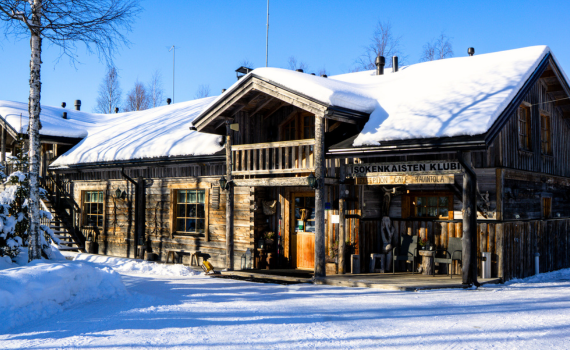 Midweek Isokenkäisten Klubi Lodge