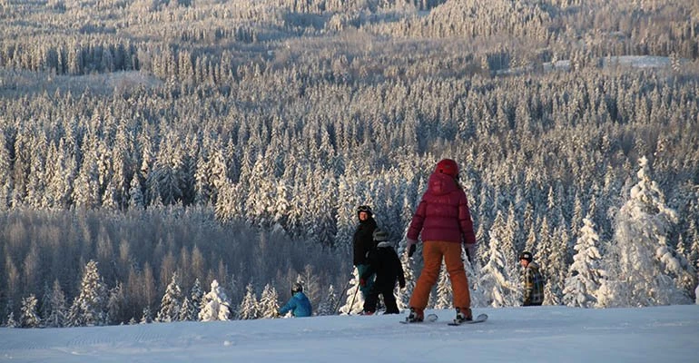 wintersport kinderen lapland
