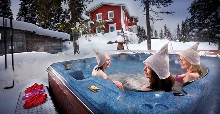 Bubbelbad Papin Talo Lapland