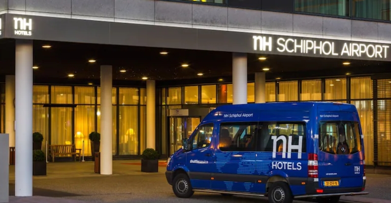 overnachten NH Hotel Schiphol lapland